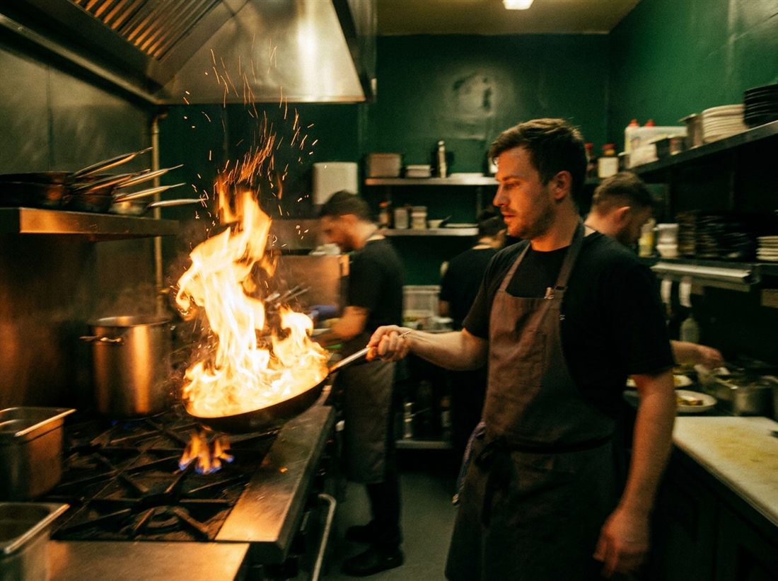 Un coup de feu en cuisine, poêle flambée